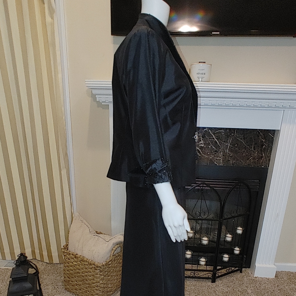 CACHET BLACK SHANTUNG 2 PC. DRESS W/ JACKET 8 - Picture 4 of 11